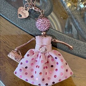 Le Amiche Rose Gold-tone Swar Sim. Pink Strass Crystal Chev Doll Charm w/chain